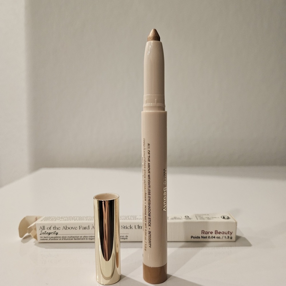 Rare Beauty Integrity Weightless Eyeshadow Stick 0.04 oz